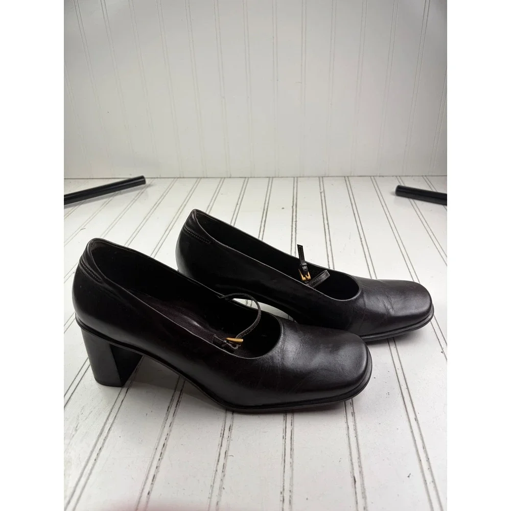 Franco Sarto elevate your